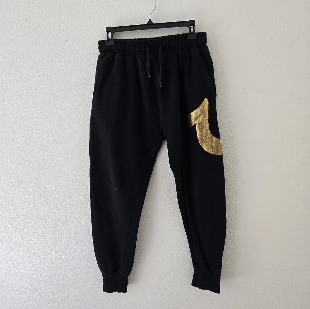 True Religion Mens Sweatpants Joggers Medium Gold HORSESHOE Logo Black Cuffed‎